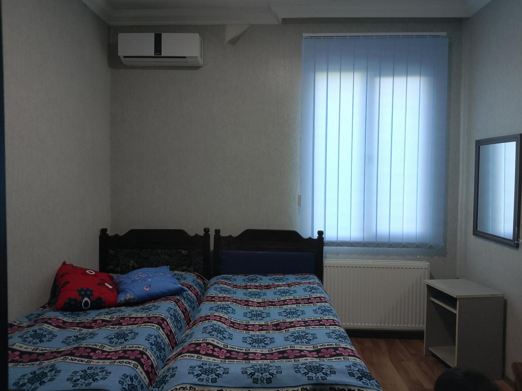 Jesis Batumi Quarto foto